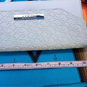 Guess shoulder bag - clutch 💥❤️